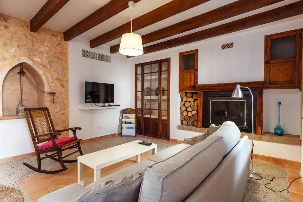 Holiday home Cas Guitarro
